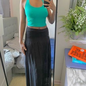 Flowy maxi skirt